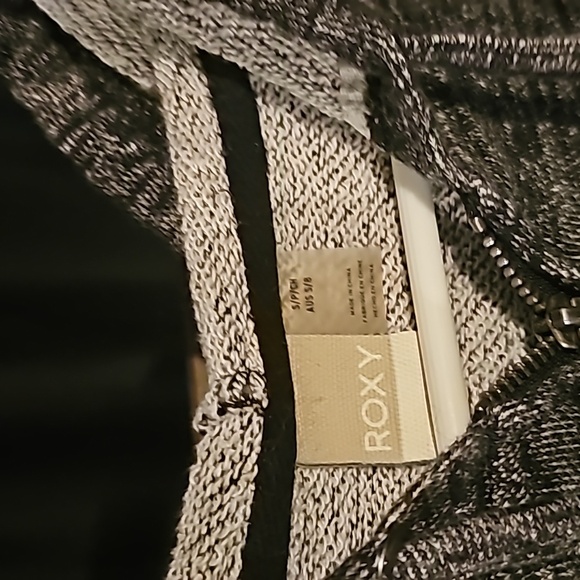 Women's Roxy hoodie - Picture 3 of 3